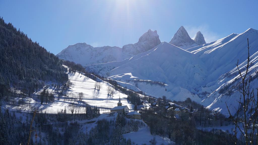 Residence Goelia Les Chalets Des Ecourts Saint-Jean-d'Arves Exteriör bild